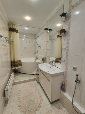 Сдам многокомнатную квартиру, Дивеевская ул, 1Л, Петергоф г