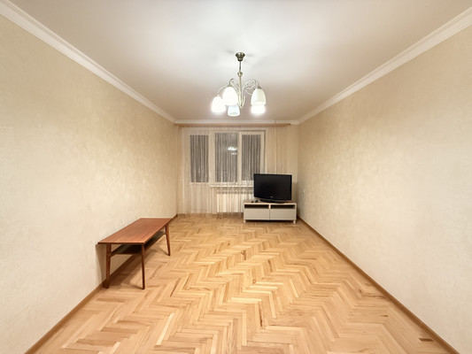 Продам двухкомнатную (2-комн.) квартиру, Дагестанская ул, 138, Нальчик г