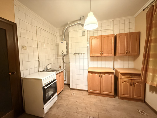 Продам двухкомнатную (2-комн.) квартиру, Дагестанская ул, 138, Нальчик г