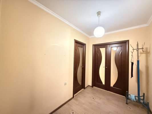 Продам двухкомнатную (2-комн.) квартиру, Дагестанская ул, 138, Нальчик г