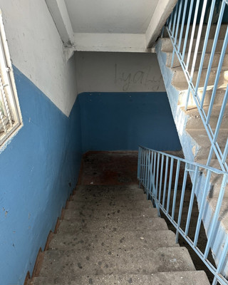 Продам двухкомнатную (2-комн.) квартиру, 2-й Таманской Дивизии ул, 31к1, Вольный Аул кп