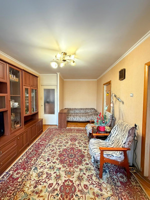 Продам трехкомнатную (3-комн.) квартиру, Ватутина ул, 19, Нальчик г