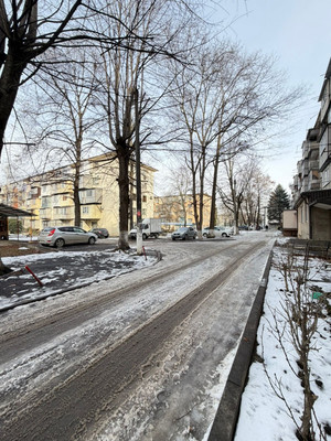 Продам трехкомнатную (3-комн.) квартиру, Ватутина ул, 19, Нальчик г