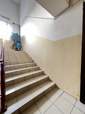 Продам двухкомнатную (2-комн.) квартиру, Байсултанова ул, 35кВ, Нальчик г