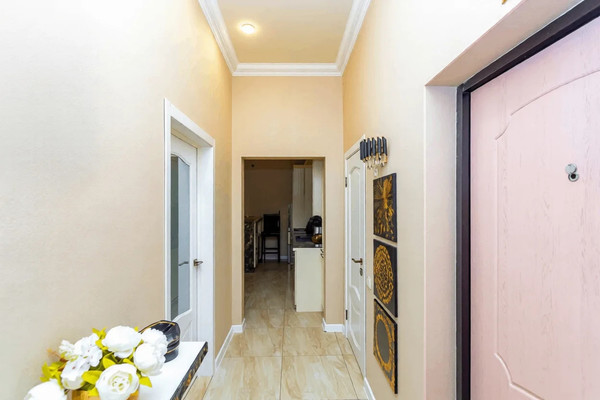 Продам двухкомнатную (2-комн.) квартиру, Душистая ул, 79к1, Краснодар г