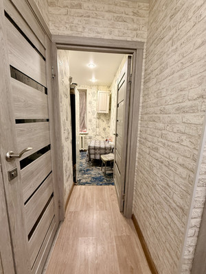 Продам трехкомнатную (3-комн.) квартиру, 6, Подосинки п