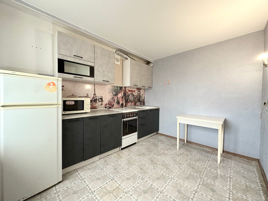 Продам однокомнатную (1-комн.) квартиру, 4, Дружный п