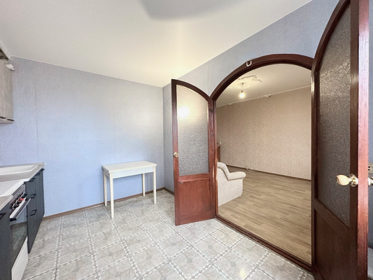 Продам однокомнатную (1-комн.) квартиру, 4, Дружный п