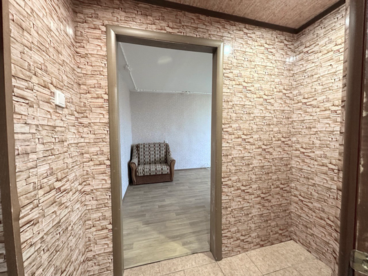 Продам однокомнатную (1-комн.) квартиру, 4, Дружный п