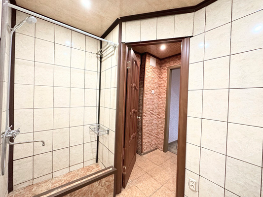 Продам однокомнатную (1-комн.) квартиру, 4, Дружный п