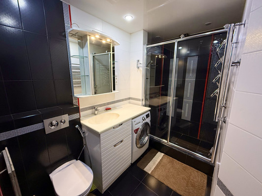 Сдам двухкомнатную (2-комн.) квартиру, Туапсинская (Центральный р-н) ул, 7/2, Сочи г