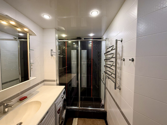 Сдам двухкомнатную (2-комн.) квартиру, Туапсинская (Центральный р-н) ул, 7/2, Сочи г