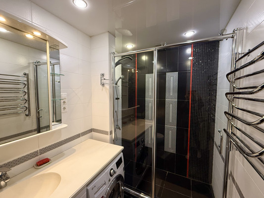 Сдам двухкомнатную (2-комн.) квартиру, Туапсинская (Центральный р-н) ул, 7/2, Сочи г