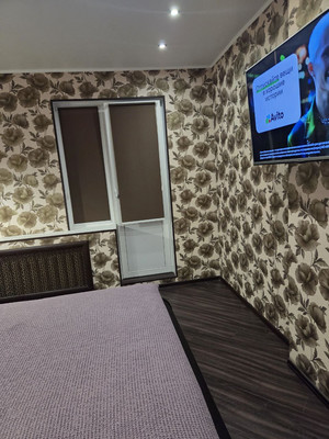 Продам двухкомнатную (2-комн.) квартиру, Мира ул, 45, Сыктывкар г