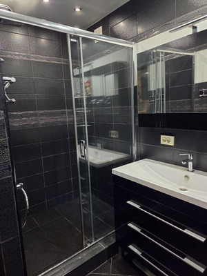 Продам двухкомнатную (2-комн.) квартиру, Мира ул, 45, Сыктывкар г