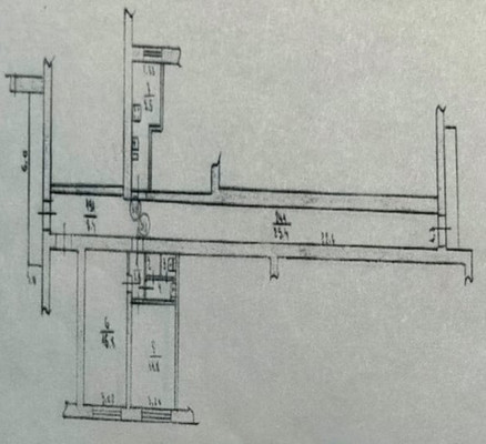 Продам двухкомнатную (2-комн.) квартиру, Севастопольская ул, 114, Симферополь г