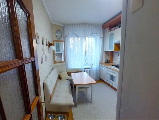 Продам двухкомнатную (2-комн.) квартиру, Г.Димитрова ул, 41в, Калининград г