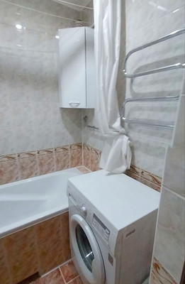 Продам двухкомнатную (2-комн.) квартиру, Г.Димитрова ул, 41в, Калининград г