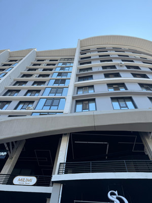 Продам трехкомнатную (3-комн.) квартиру, Тлостанова ул, 32, Нальчик г