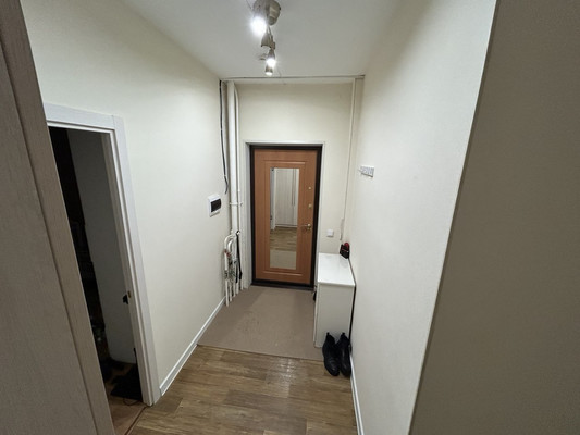 Продам однокомнатную (1-комн.) квартиру, Мира ул, 45, Сыктывкар г