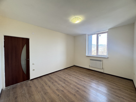 Продам однокомнатную (1-комн.) квартиру, Октябрьская ул, 152ка, Кашхатау пгт