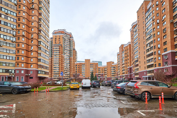 Продам однокомнатную (1-комн.) квартиру, Лавочкина ул, 34, Москва г