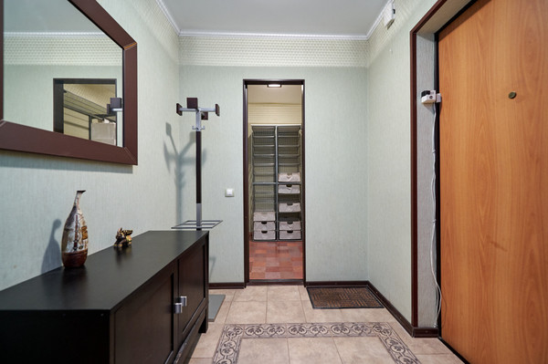 Продам однокомнатную (1-комн.) квартиру, Лавочкина ул, 34, Москва г