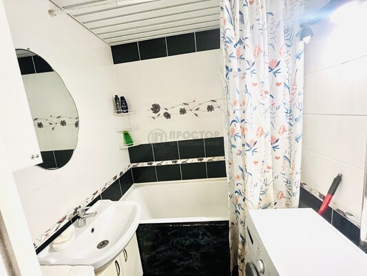 Продам двухкомнатную (2-комн.) квартиру, Демьяна Бедного ул, 6к2, Москва г