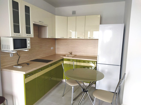 Сдам двухкомнатную (2-комн.) квартиру, Новомосковская ул, 13к3, Москва г