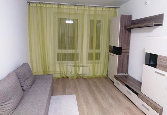 Сдам двухкомнатную (2-комн.) квартиру, Новомосковская ул, 13к3, Москва г