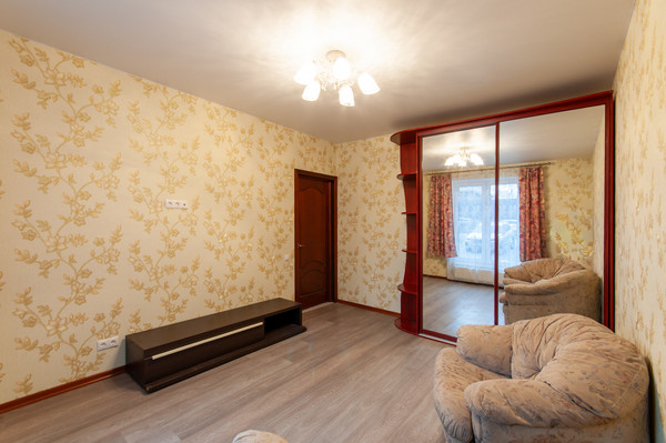 Продам однокомнатную (1-комн.) квартиру, 1-й Малаховский проезд, 67к3, Малаховка рп