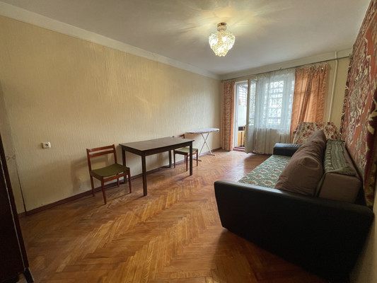 Продам двухкомнатную (2-комн.) квартиру, Ватутина ул, 34, Нальчик г