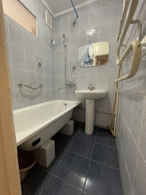 Продам двухкомнатную (2-комн.) квартиру, Ватутина ул, 34, Нальчик г