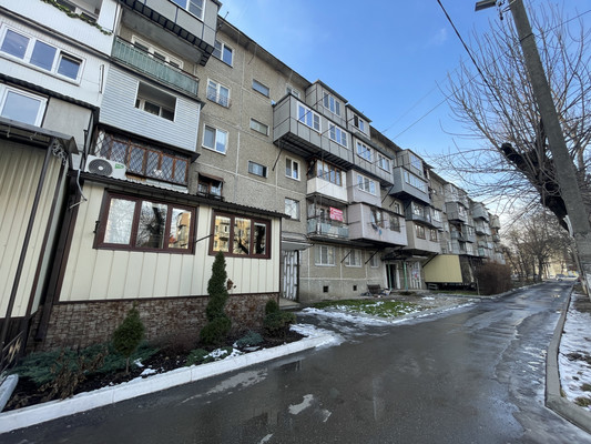 Продам двухкомнатную (2-комн.) квартиру, Ватутина ул, 34, Нальчик г