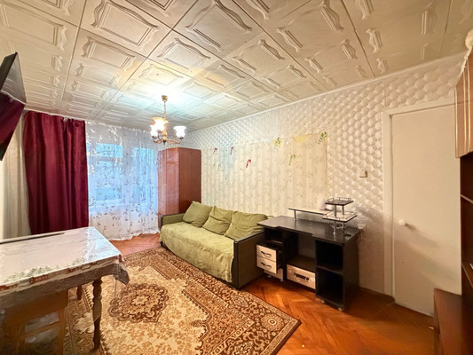 Продам многокомнатную квартиру, А.А.Кадырова ул, 11, Нальчик г