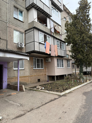 Продам многокомнатную квартиру, А.А.Кадырова ул, 11, Нальчик г