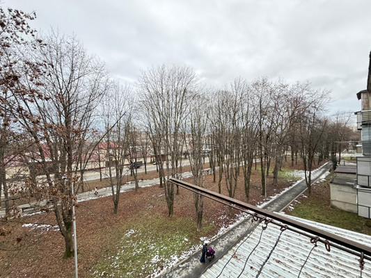 Продам многокомнатную квартиру, А.А.Кадырова ул, 11, Нальчик г