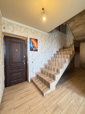 Продам трехкомнатную (3-комн.) квартиру, Ингушская ул, 17, Нальчик г