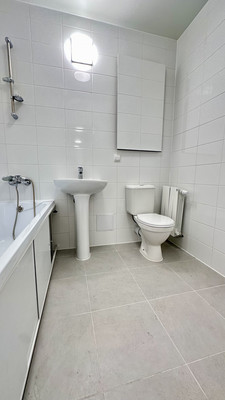 Продам двухкомнатную (2-комн.) квартиру, Измайловский б-р, 71, Москва г