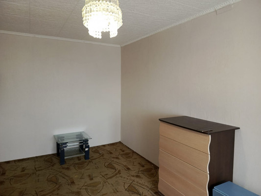 Сдам комнату в 2-комн. квартире, Авиатриссы Зверевой ул, 11, Гатчина г