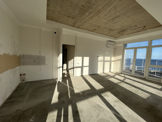 Продам трехкомнатную (3-комн.) квартиру, Ореховая ул, 23а, Ялта г