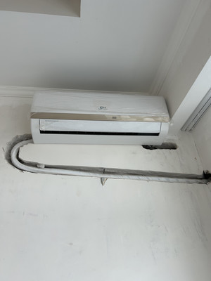 Продам трехкомнатную (3-комн.) квартиру, Ореховая ул, 23а, Ялта г