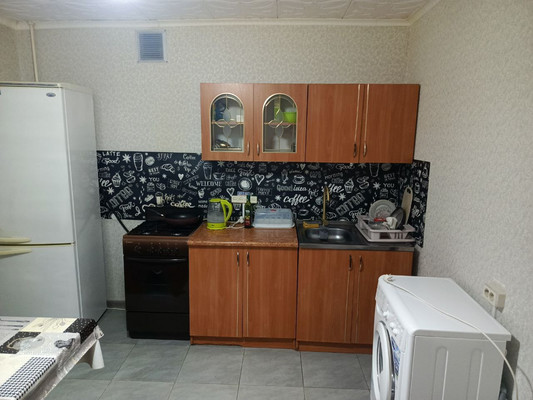 Сдам двухкомнатную (2-комн.) квартиру, Слепнева ул, 8, Гатчина г