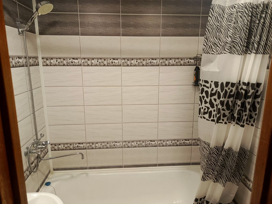 Сдам двухкомнатную (2-комн.) квартиру, Слепнева ул, 8, Гатчина г