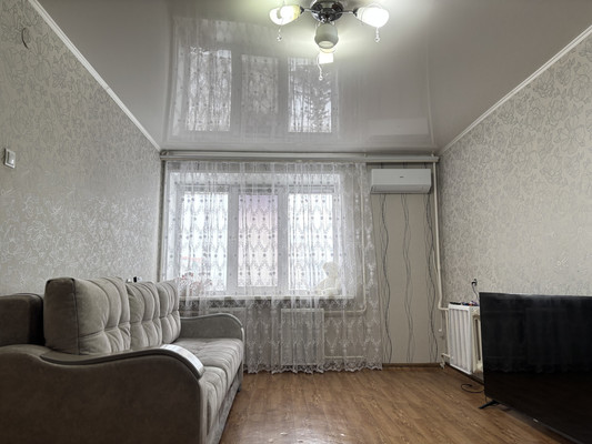 Продам однокомнатную (1-комн.) квартиру, Маршала Чуйкова ул, 51, Казань г