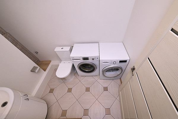 Продам трехкомнатную (3-комн.) квартиру, Красуцкого ул, 3Ак2, Санкт-Петербург г