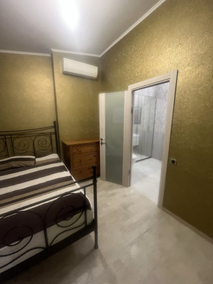 Сдам трехкомнатную (3-комн.) квартиру, Черняховского ул, 30а, Санкт-Петербург г