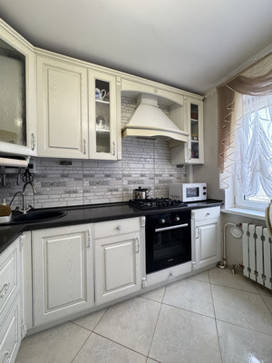 Продам трехкомнатную (3-комн.) квартиру, Калининградское шоссе ул, 18, Шоссейное п