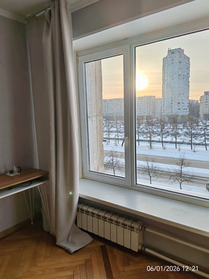 Продам двухкомнатную (2-комн.) квартиру, Новосмоленская наб, 1З, Санкт-Петербург г