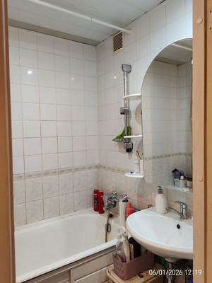 Продам двухкомнатную (2-комн.) квартиру, Новосмоленская наб, 1З, Санкт-Петербург г